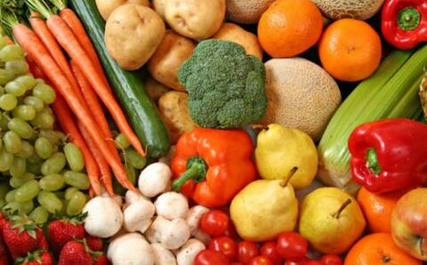 Οι ασθενείς που πάσχουν από ψωρίαση πρέπει να περιλαμβάνουν λαχανικά και φρούτα στη διατροφή τους. 
